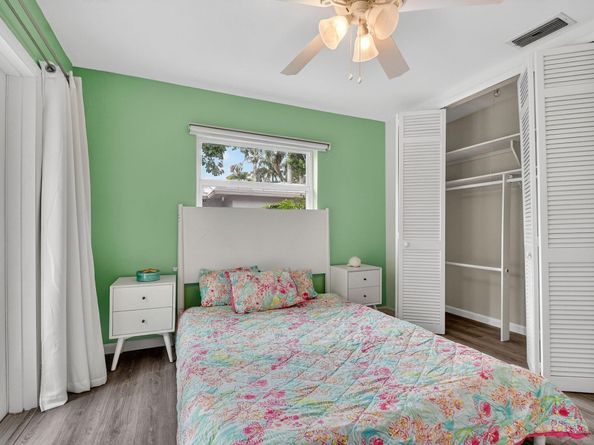113 Park Lane E, Hypoluxo FL 33462