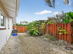 113 Park Lane E, Hypoluxo FL 33462
