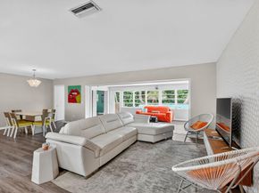 113 Park Lane E, Hypoluxo FL 33462