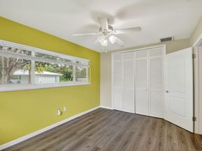 113 Park Lane E, Hypoluxo FL 33462