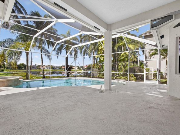 11792 Osprey Pointe Circle, Wellington FL 33449