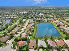 11792 Osprey Pointe Circle, Wellington FL 33449