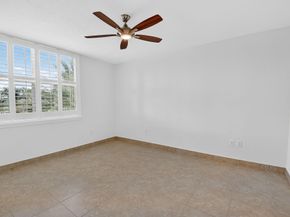 625 Casa Loma Boulevard 304, Boynton Beach FL 33435