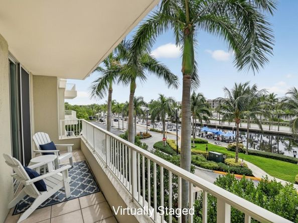 625 Casa Loma Boulevard 304, Boynton Beach FL 33435