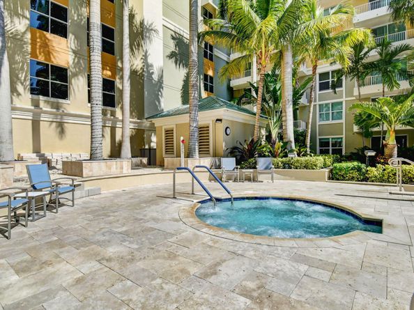 625 Casa Loma Boulevard 304, Boynton Beach FL 33435