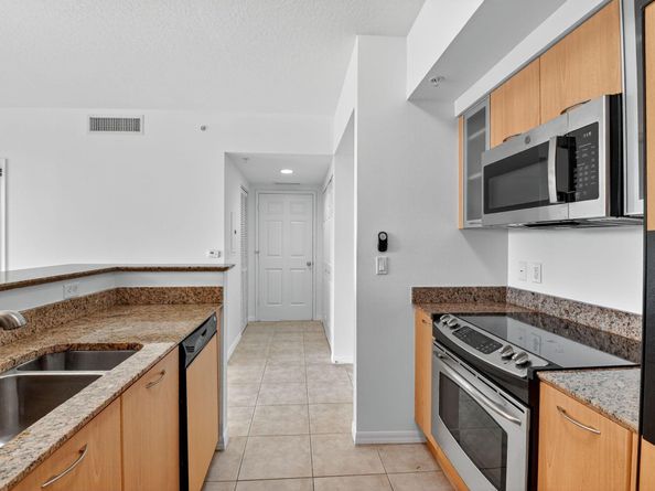 625 Casa Loma Boulevard 304, Boynton Beach FL 33435