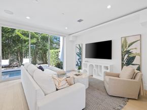 200 NE 7th Avenue 2, Delray Beach FL 33483