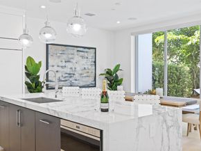 200 NE 7th Avenue 2, Delray Beach FL 33483