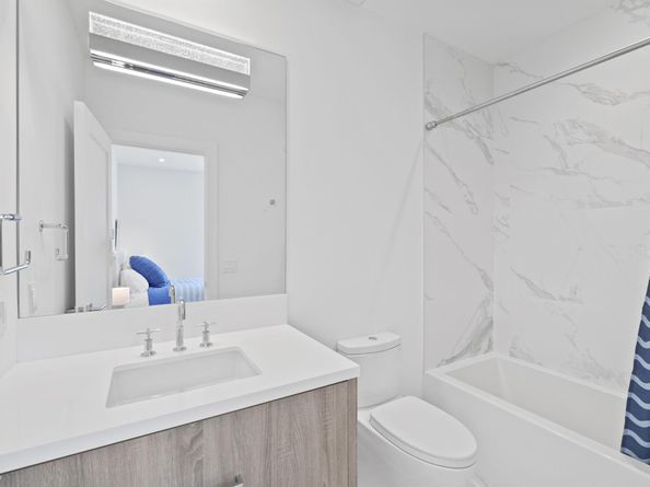 200 NE 7th Avenue 2, Delray Beach FL 33483