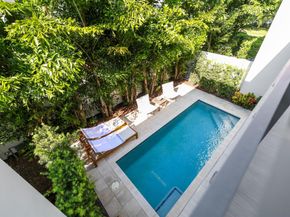 200 NE 7th Avenue 2, Delray Beach FL 33483