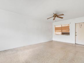 290 NE 40th St 12, Oakland Park FL 33334