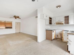 290 NE 40th St 12, Oakland Park FL 33334