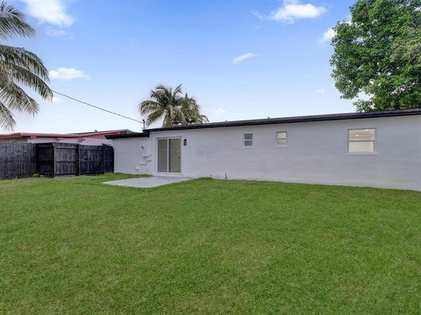 4138 SW 48th Ct, Fort Lauderdale FL 33314
