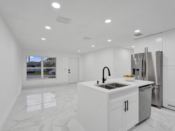 4138 SW 48th Ct, Fort Lauderdale FL 33314