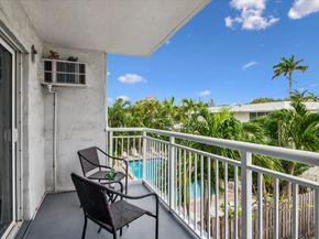 720 Orton Ave 206, Fort Lauderdale FL 33304