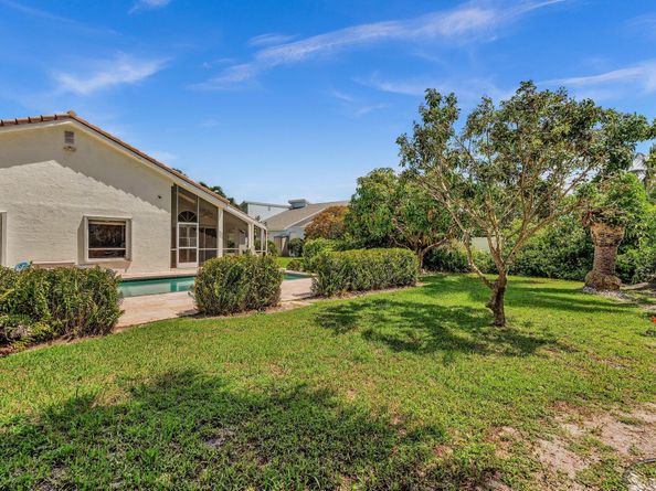 7222 Carmel Court, Boca Raton FL 33433