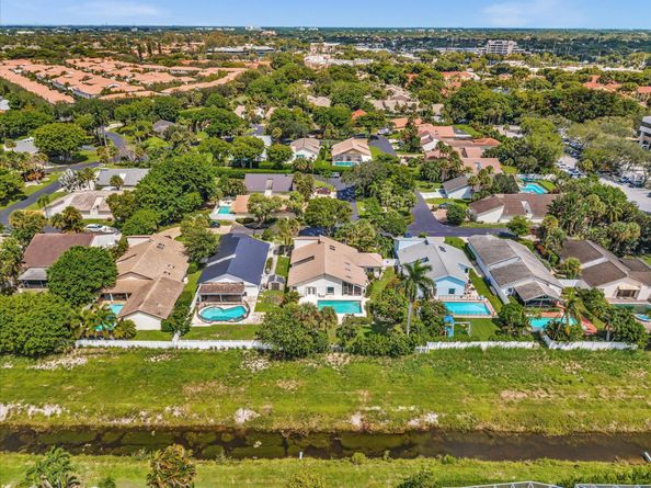 7222 Carmel Court, Boca Raton FL 33433