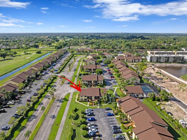 4695 E Lucerne Lakes Boulevard 103, Lake Worth FL 33467