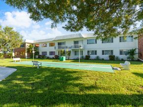 418 S Cypress Rd 106, Pompano Beach FL 33060