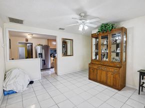 5701 Hope St, Hollywood FL 33021