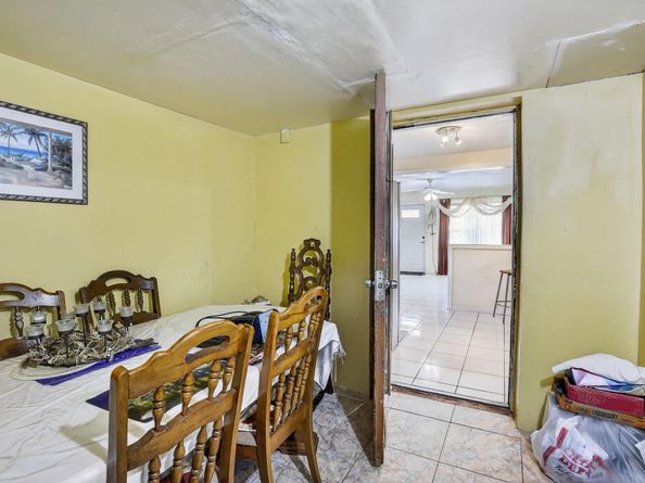 5701 Hope St, Hollywood FL 33021