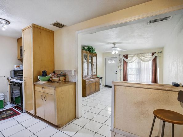 5701 Hope St, Hollywood FL 33021
