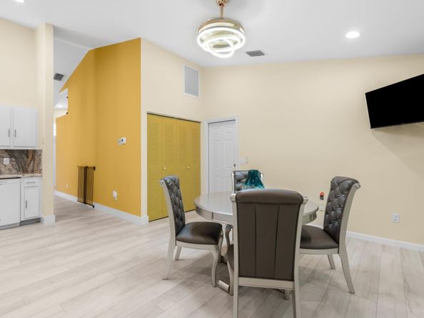8600 Floralwood Dr, Boca Raton FL 33433