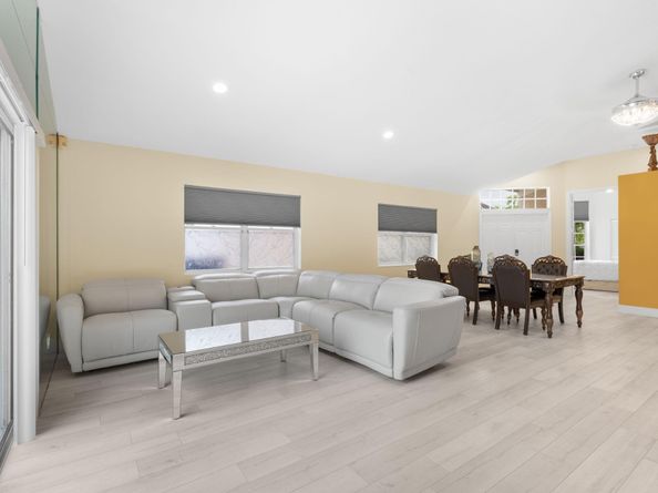 8600 Floralwood Dr, Boca Raton FL 33433