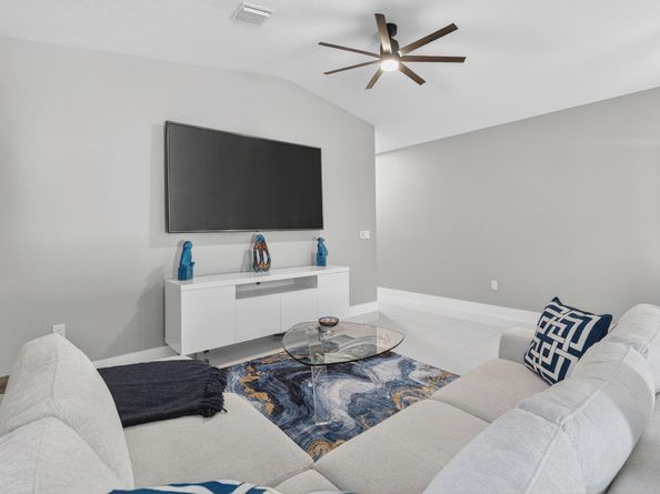 824 NE 14th Court, Fort Lauderdale FL 33304