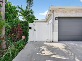 824 NE 14th Court, Fort Lauderdale FL 33304