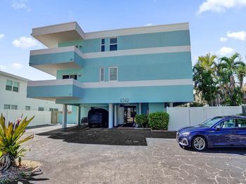 4549 N Ocean Dr