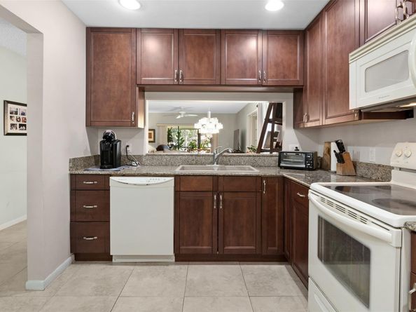 21662 Arriba Real 44H, Boca Raton FL 33433