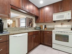 21662 Arriba Real 44H, Boca Raton FL 33433