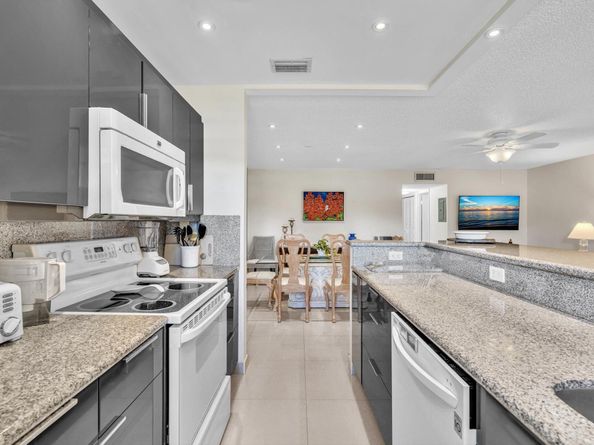 4855 NW 3rd Court C, Delray Beach FL 33445
