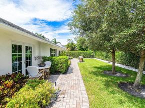 517 Aylesbury Road, Delray Beach FL 33444