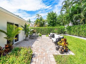517 Aylesbury Road, Delray Beach FL 33444