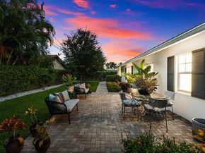 517 Aylesbury Road, Delray Beach FL 33444