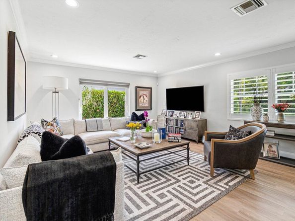 517 Aylesbury Road, Delray Beach FL 33444