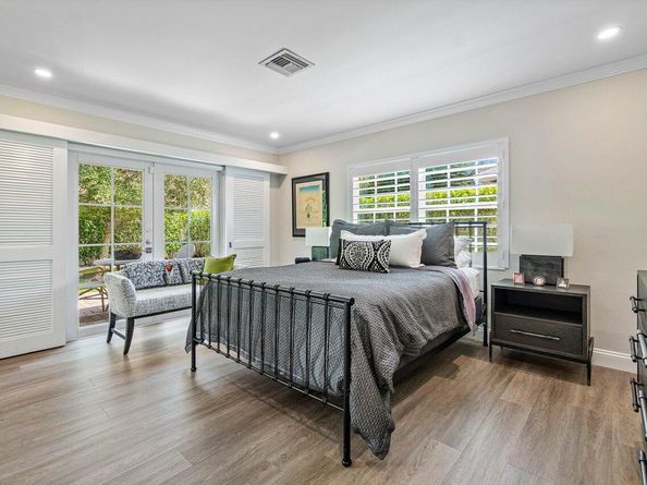 517 Aylesbury Road, Delray Beach FL 33444