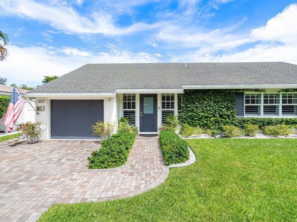 517 Aylesbury Road, Delray Beach FL 33444