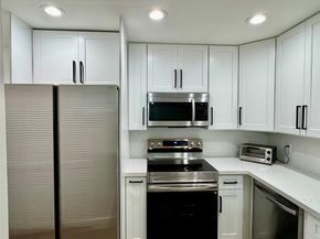 84 Centennial Ct, Deerfield Beach FL 33442