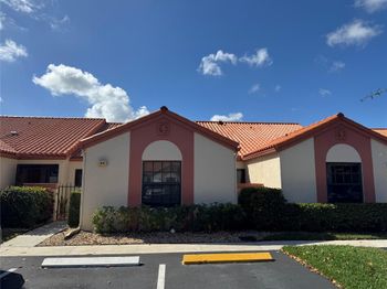 84 Centennial Ct