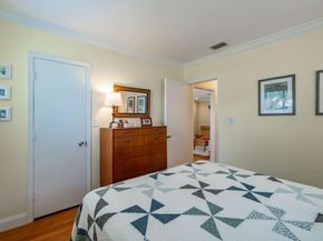 571 SE 12th St, Pompano Beach FL 33060