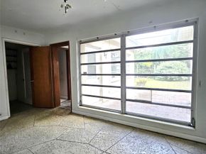 370 NW 65th Ave, Plantation FL 33317