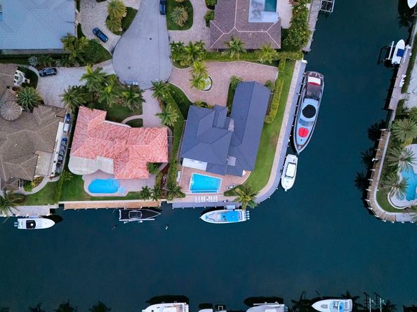 2593 SE 9 Street, Pompano Beach FL 33062