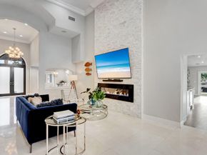 2593 SE 9 Street, Pompano Beach FL 33062