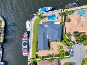 2593 SE 9 Street, Pompano Beach FL 33062