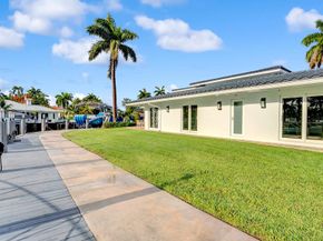 2593 SE 9 Street, Pompano Beach FL 33062