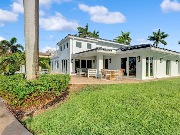 2593 SE 9 Street, Pompano Beach FL 33062