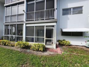 1201 Hillcrest Ct 105, Hollywood FL 33021